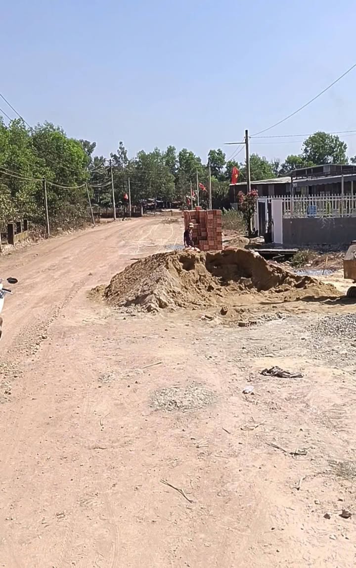 Đất nền Bắc Sơn Trảng Bom 100m² - Sổ đỏ chính chủ, xây dựng ngay!