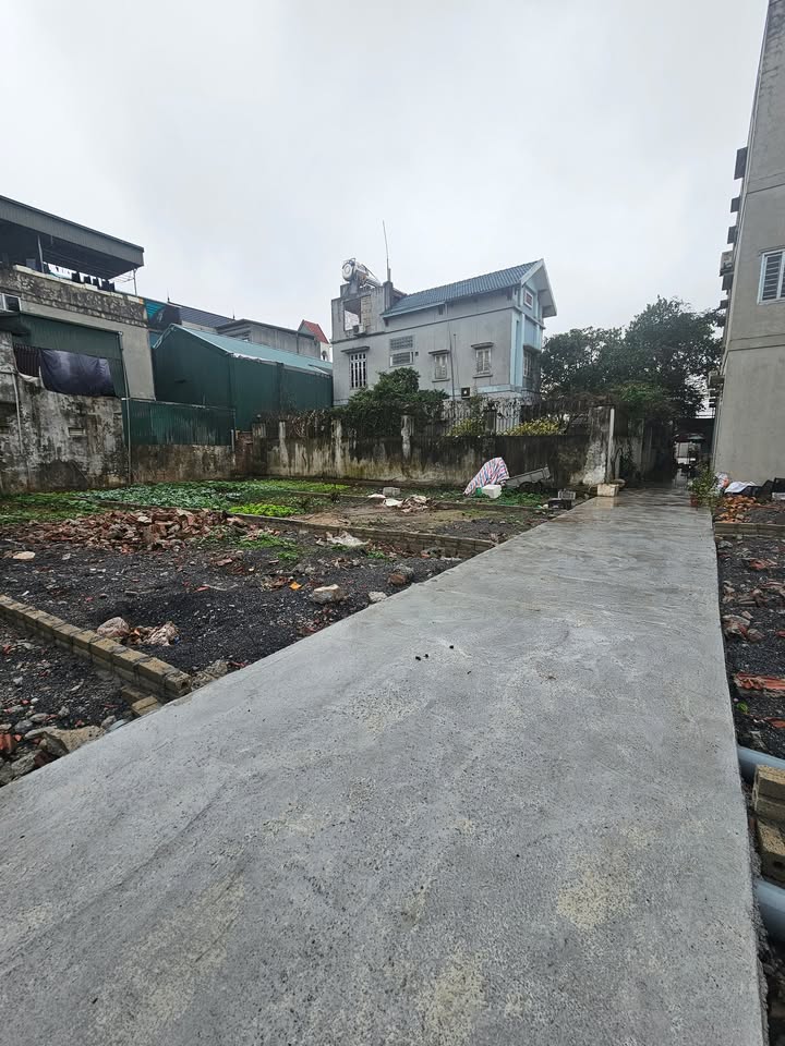 Đất 74m² Lý Thường Kiệt, Ninh Bình - Sổ Đỏ Vuông Đét, Giá Hơn 1 Tỷ