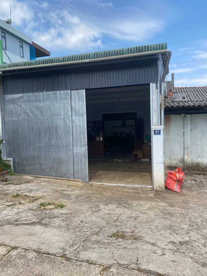 Nhà Mặt Tiền Phùng Khắc Khoan, Bảo Lộc - 1500m² Sẵn Sàng Cho Thuê