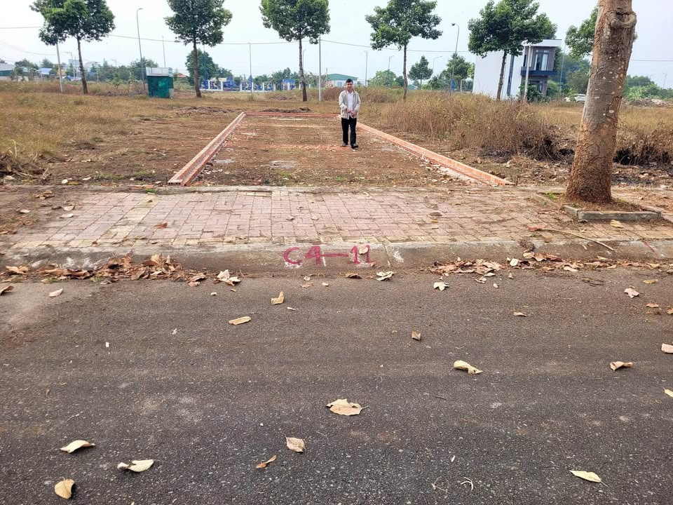 Lô đất Xã Hoà Long, TP Bà Rịa 100m² - Sổ đỏ chính chủ, xây tự do!