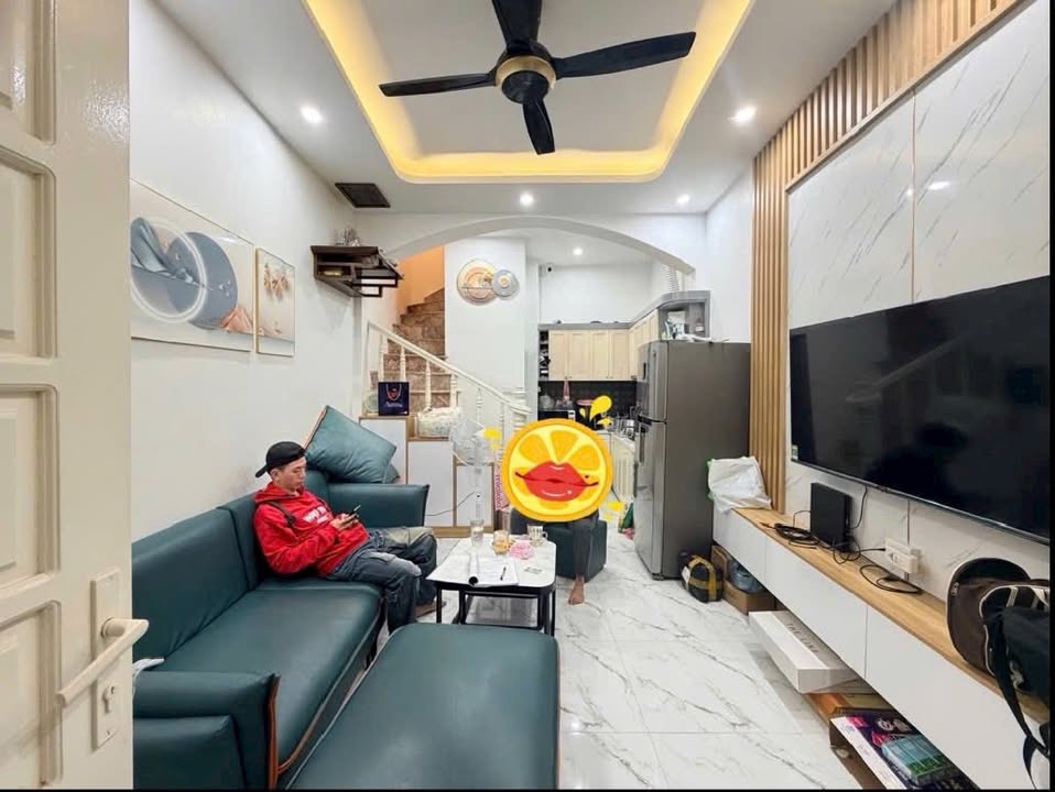 Bán nhà Minh Khai 25m² 5 tầng hơn 5 tỷ - Sổ đỏ chính chủ ở ngay