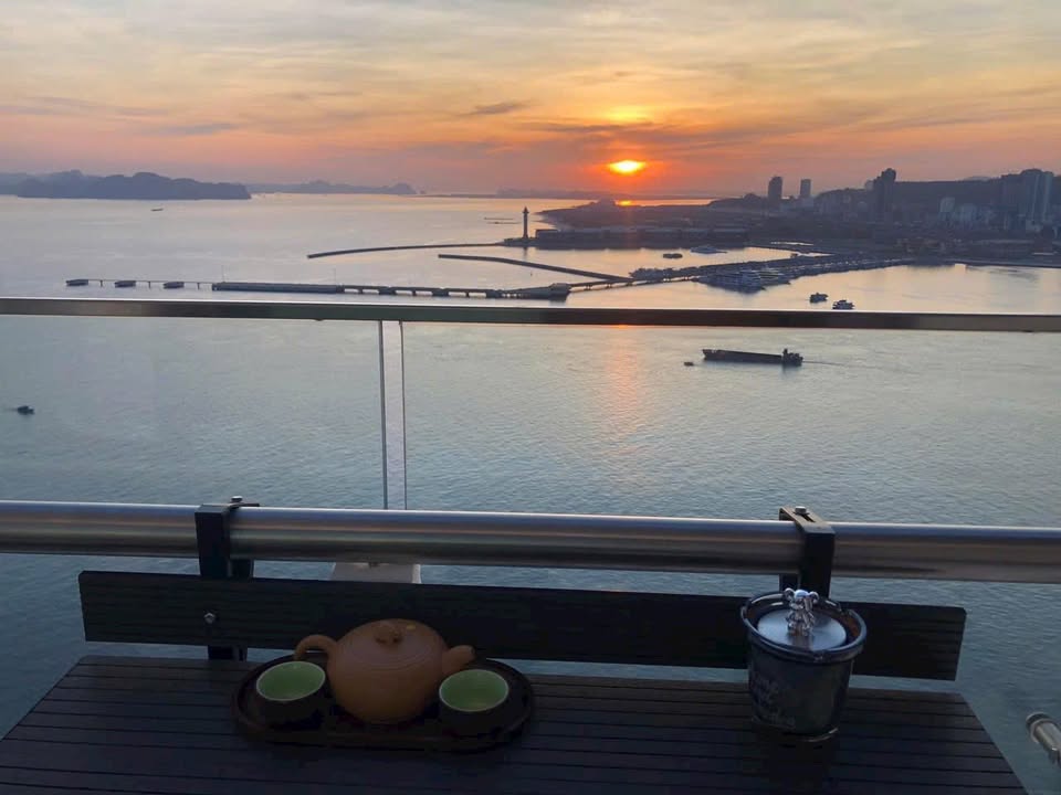 Căn hộ Sapphire S2 Hạ Long 37m² - View biển VIP, Sổ đỏ lâu dài