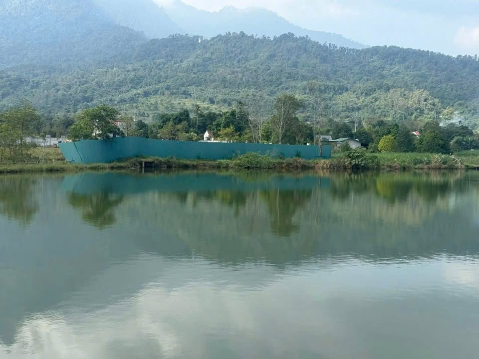 Đất nền Vân Hòa, Ba Vì 2800m² - Sổ đỏ chính chủ, bám hồ tiềm năng!