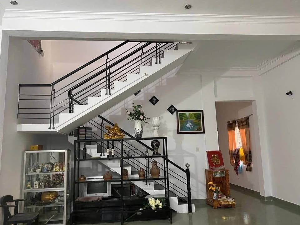 Nhà 100m² Cạnh Eco Garden Huế - 3PN, Sổ Hồng, Giá 2.4 Tỷ