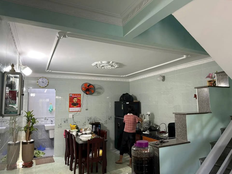 Nhà Sổ Riêng 93m² Phường 11 Vũng Tàu - 2PN + 2 Phòng Trọ Cho Thuê - Giá 2.85 Tỷ