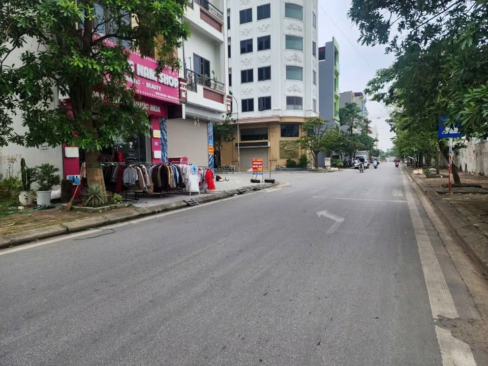 Đất Lãm Làng, Bắc Giang 1296m² - Kinh doanh sầm uất, sổ hồng sẵn