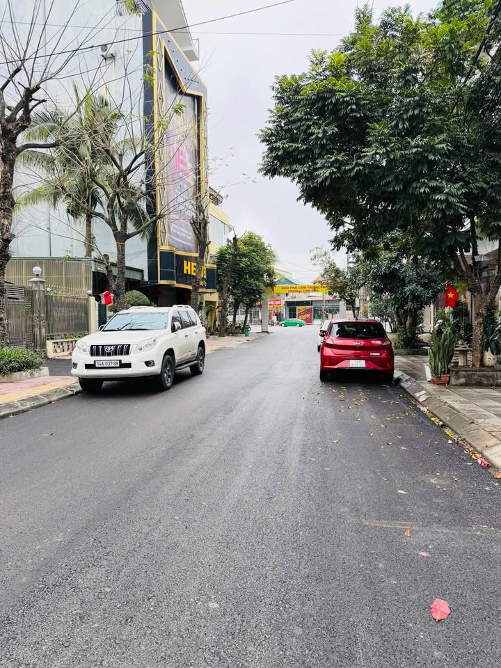 Đất nền Bến Do Cẩm Phả 60m² - Đường to ô tô, tặng nhà cấp 4!