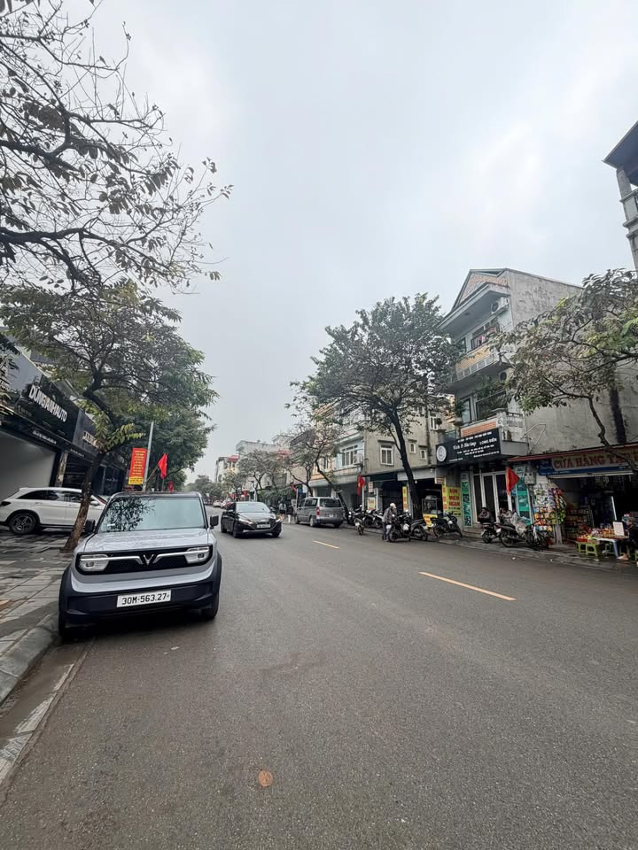 Nhà 6 Tầng Nghĩa Đô 30m² - Dân Xây, Giá 7 Tỷ - Sẵn Sàng Vào Ở Ngay!