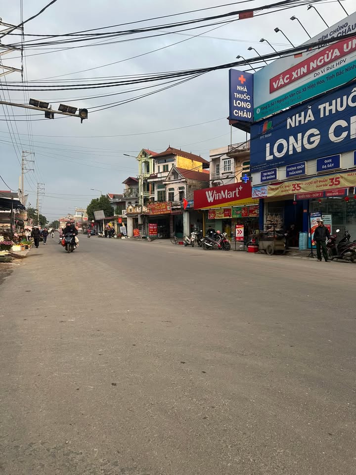 Nhà 3 tầng MT 8m 170m² Tỉnh Lộ 296, Hợp Thịnh - Kinh doanh đắc lợi