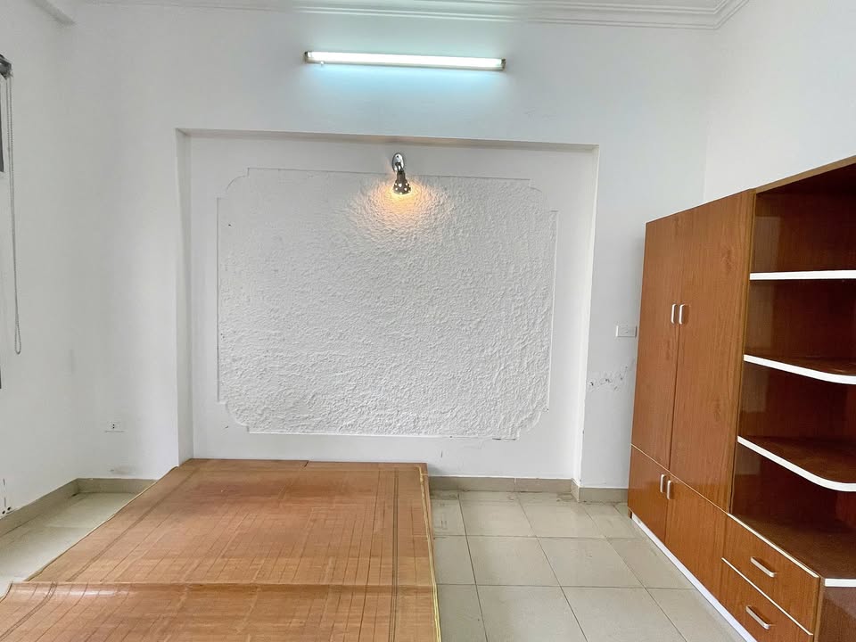 Phòng cho thuê Nguyễn Ngọc Vũ 3.5 triệu - Full tiện nghi, sẵn sàng ở ngay!