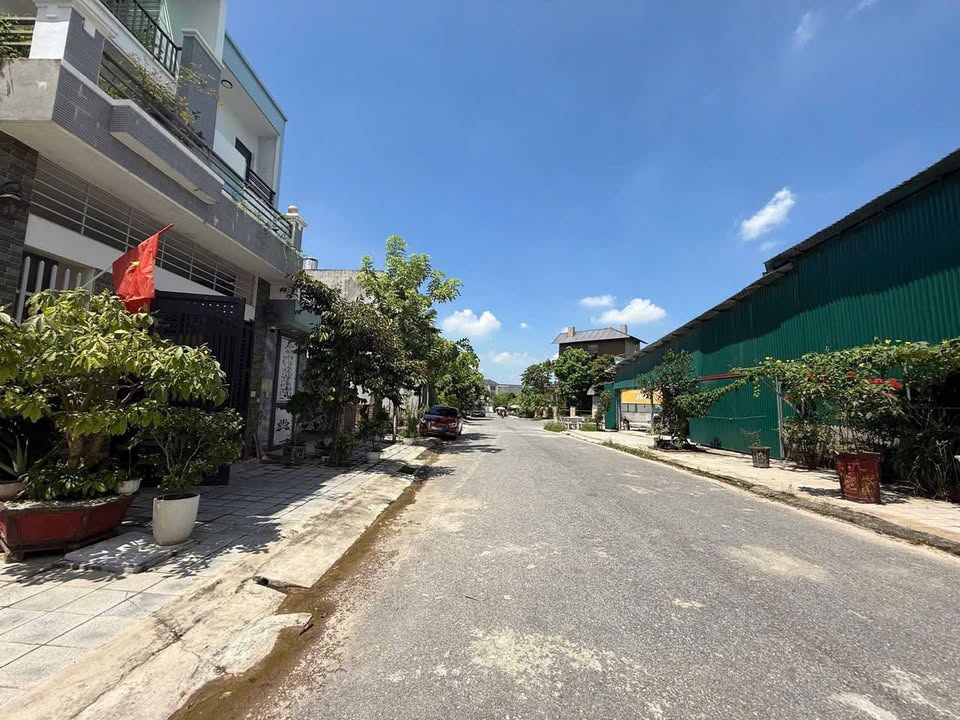 Đất nền Khai Quang Vĩnh Yên 104m² - Sổ đỏ chính chủ!