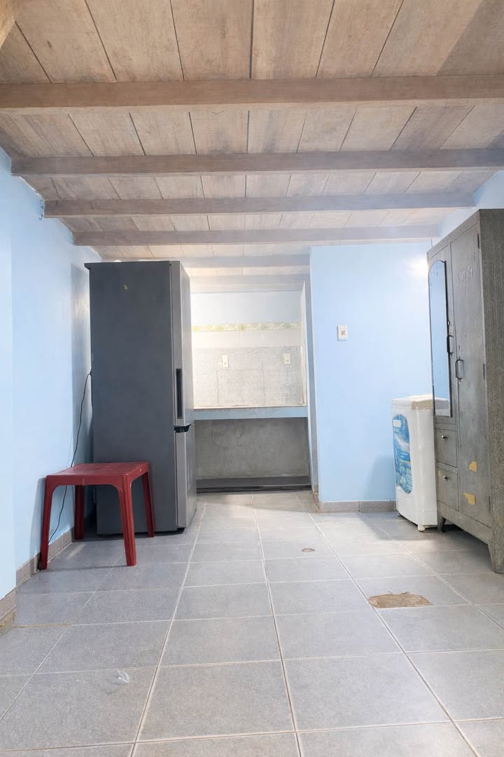 Cho thuê nhà kiệt Nguyễn Hoàng, Hải Châu 30m² giá 3.2 triệu - Sẵn nội thất