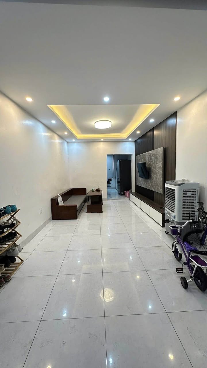 Bán nhà 3 tầng 1 tum Thanh Hóa 42m² giá 2 tỷ - Chính chủ bán ngay!