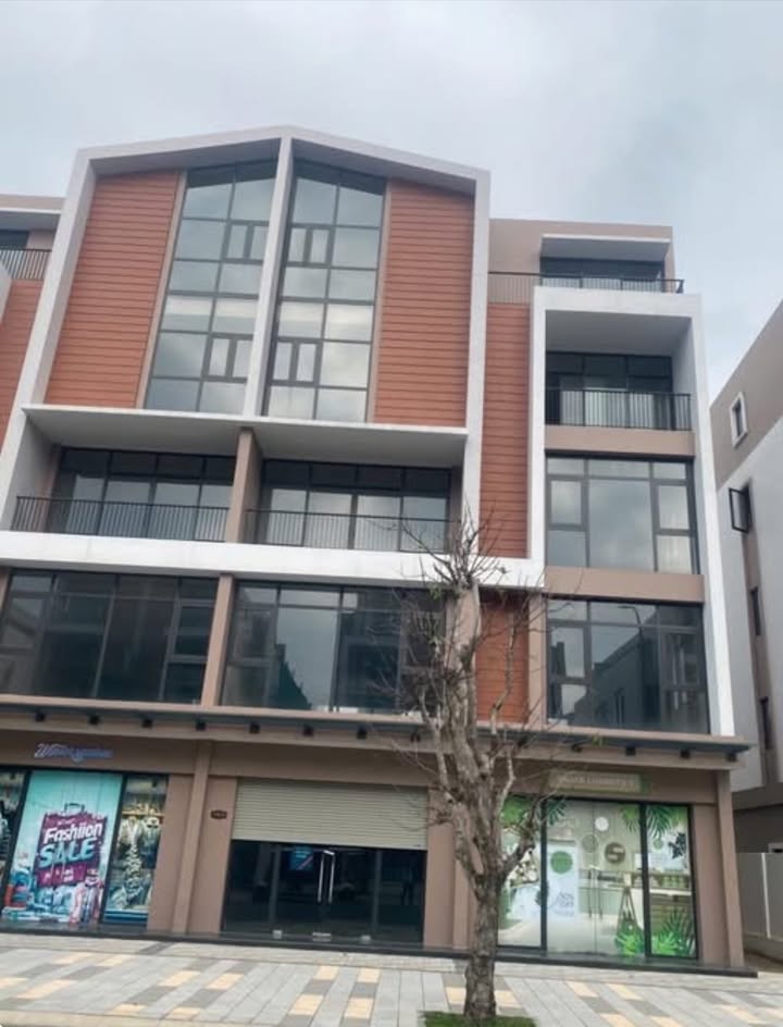 Shophouse Vin OCP3 Hà Đông 140m² 18.9 tỷ - Vị trí đắc địa!