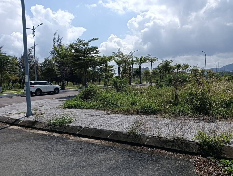 Đất nền Eco Charm Liên Chiểu 198m² 7.2 tỷ - Sổ đỏ chính chủ