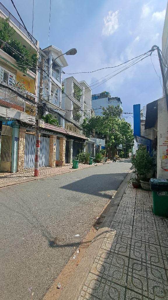 Nhà Phố Kinh Doanh Mặt Tiền Đường 8m Tân Bình - 162m², 4 Tầng - 22.6 Tỷ TL