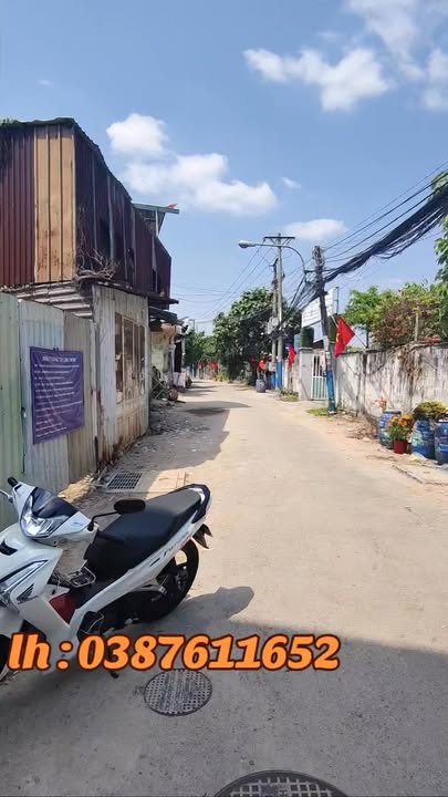 Nhà 70m² 3PN Hẻm Nguyễn Tri Phương, Dĩ An - Giá 5.5 Triệu