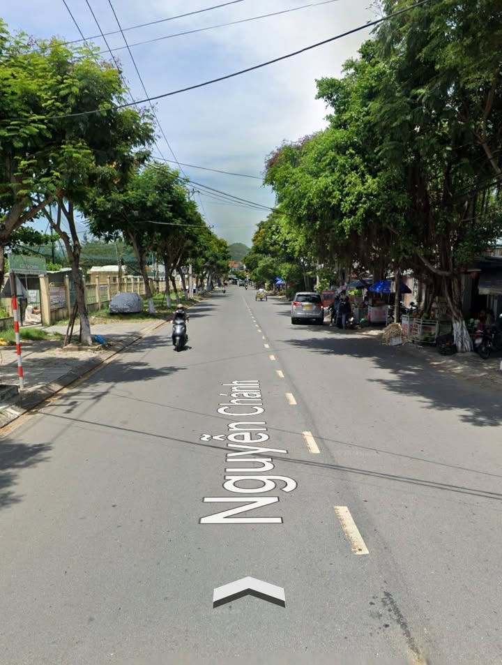 Bán Đất Nguyễn Chánh Đà Nẵng 130m² - Sát Biển, Vuông Vức, Kinh Doanh Tốt