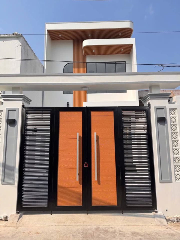 Nhà Hẻm 20 Đặng Văn Truyện Tân An 120m² - Ô tô vào tận nhà!