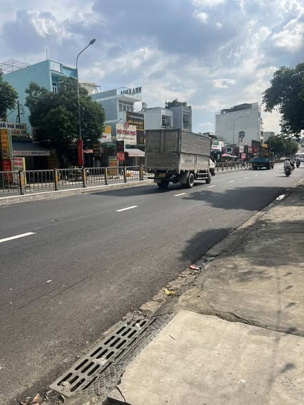 Bán Đất Tặng Nhà Chính Chủ 83m² Tây Thạnh, Tân Phú - Giá 12.1 Tỷ