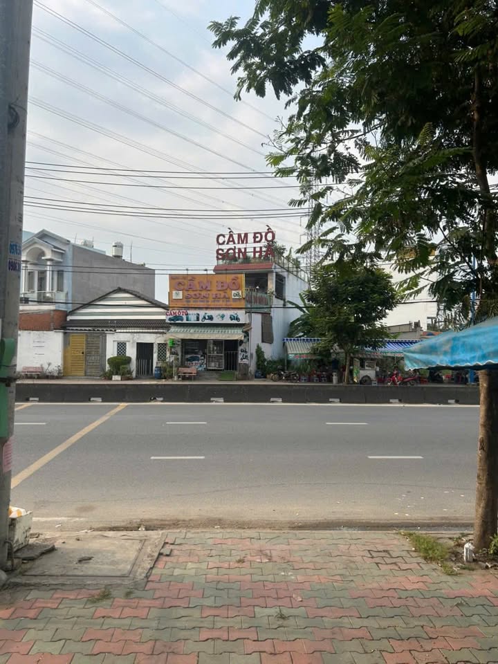 Nhà phố Hóc Môn 94m² giá 9 tỷ - Mặt tiền kinh doanh đắc địa!