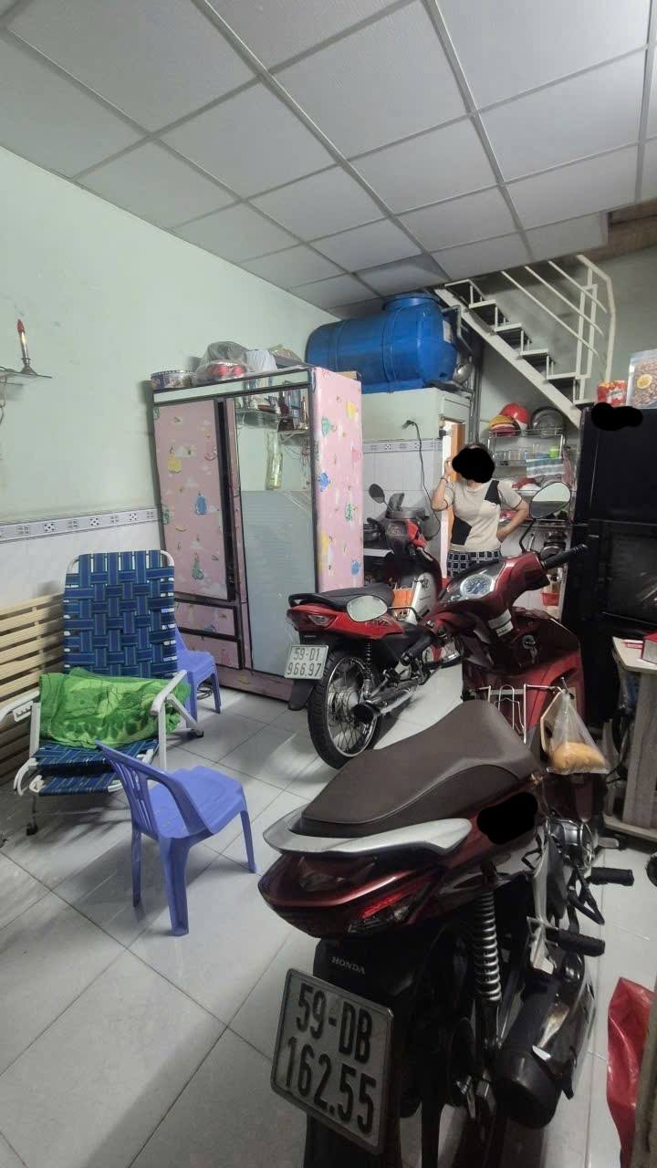 Nhà riêng Tây Sơn Tân Phú 15.8m² - Giá tốt hiếm có!