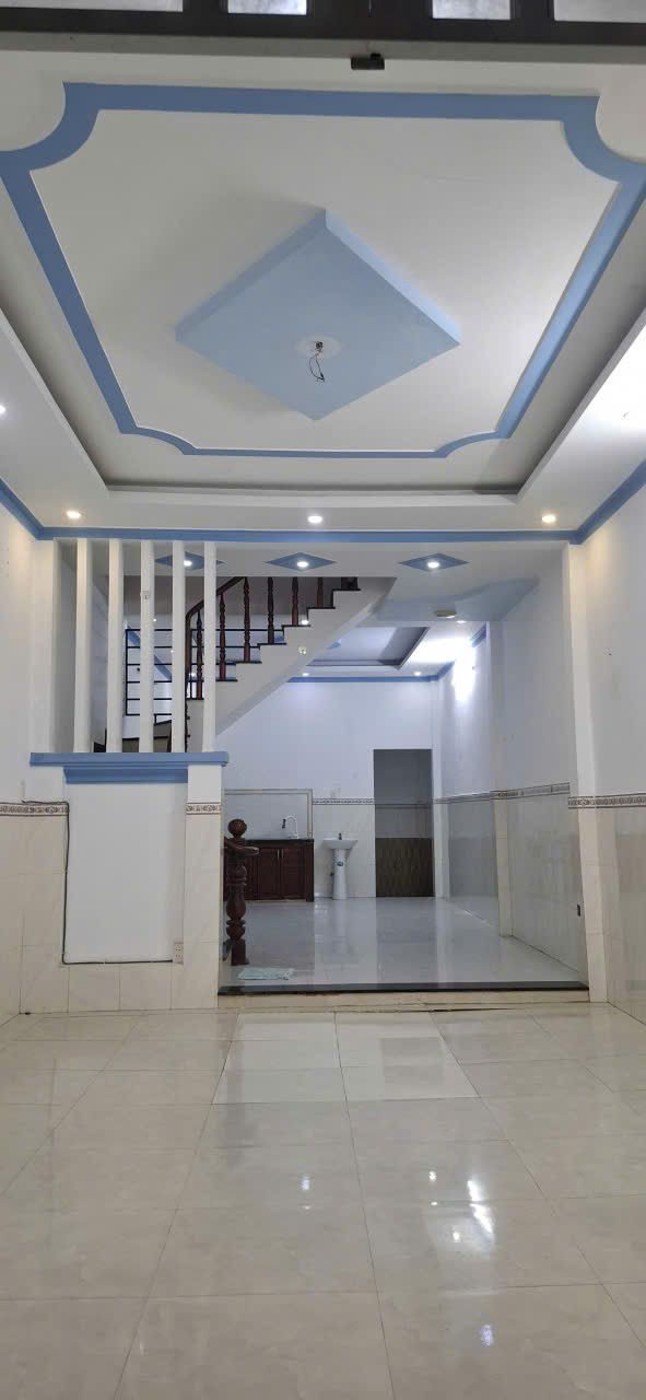 Nhà 64m² Phường Tân Tạo, Bình Tân - Hướng Đông, 2.45 Tỷ