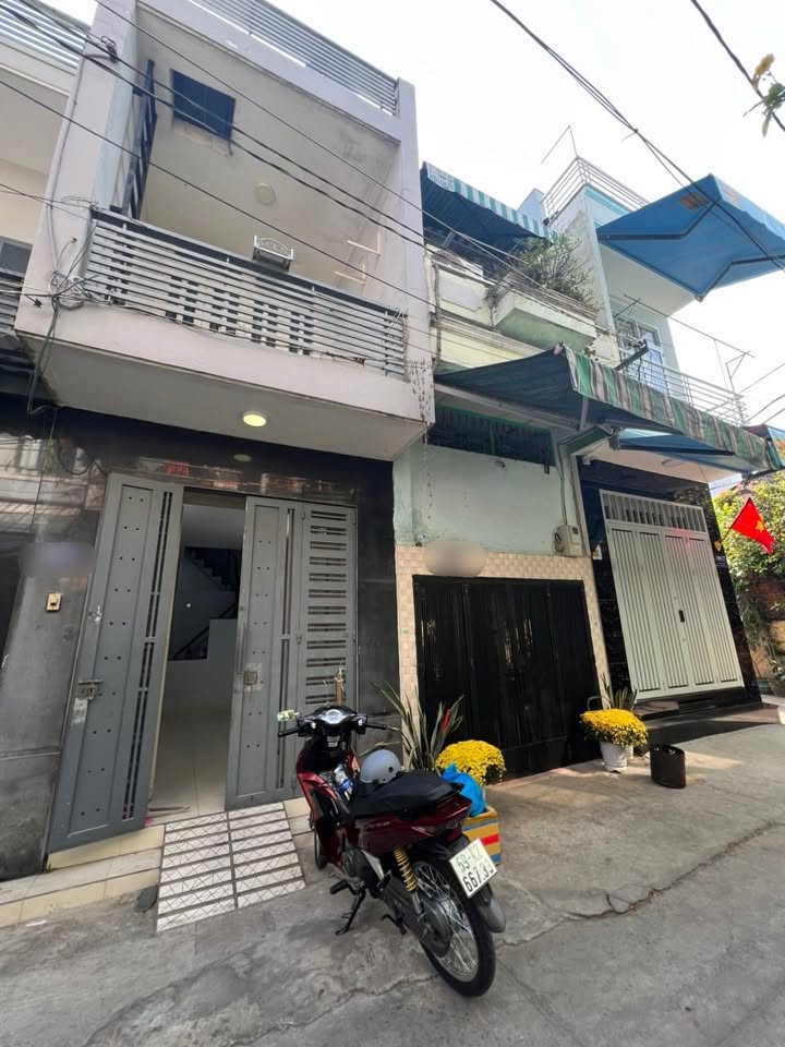 Nhà Nguyễn Văn Luông Q.6 38m² - Ô tô vào tận nhà, công chứng ngay!