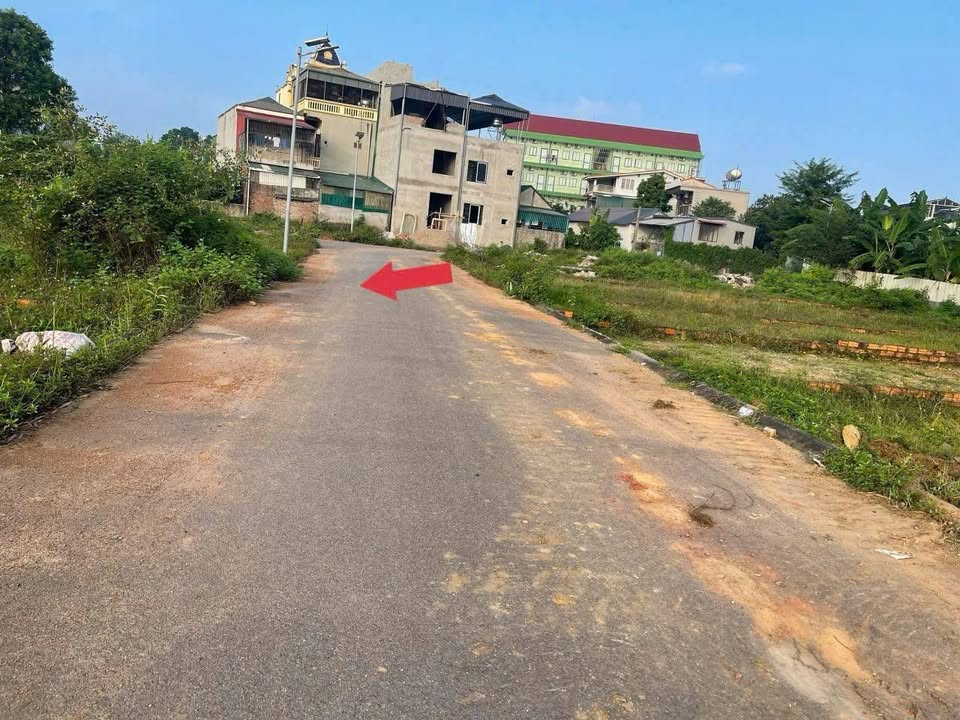 Đất Nền Thạch Thất 100m² - Vị Trí Vàng, Kinh Doanh Sầm Uất