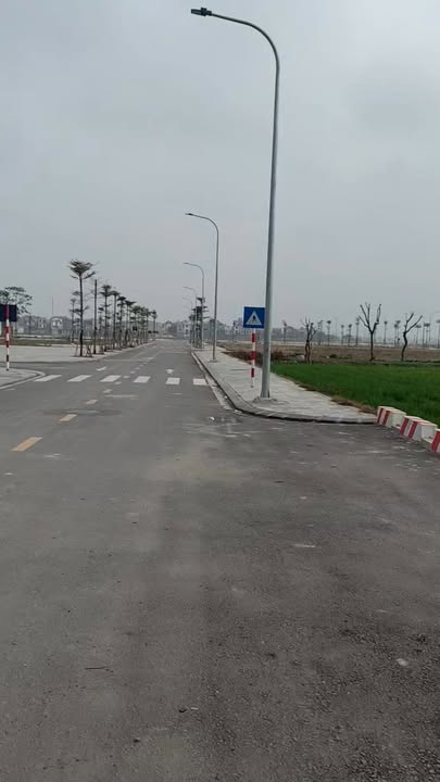 Đất nền Xuân Nộn Đông Anh 82m² - Sổ đỏ chính chủ, vị trí đẹp!