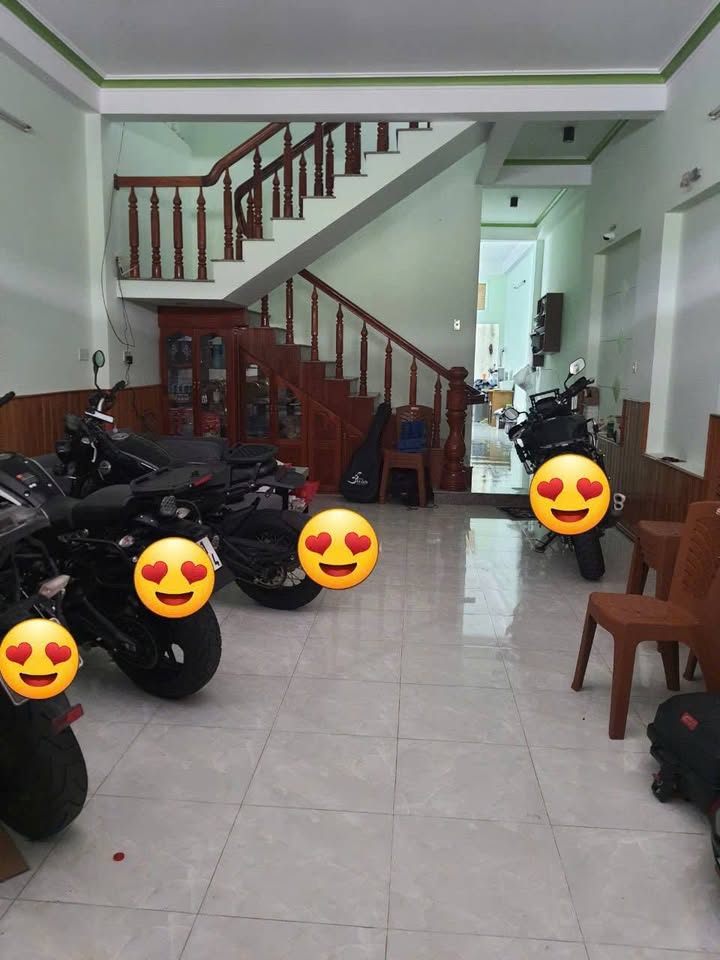 Nhà riêng Võ Thị Sáu, Đông Hòa 100m² - Sẵn sàng ở ngay!