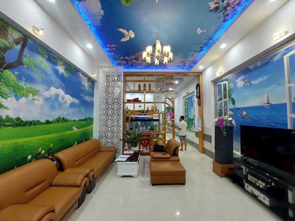 Nhà Mặt Tiền Kinh Doanh Đường Đx-126, 125m², Gần Chợ Bến Thế - Giá 2.65 Tỷ