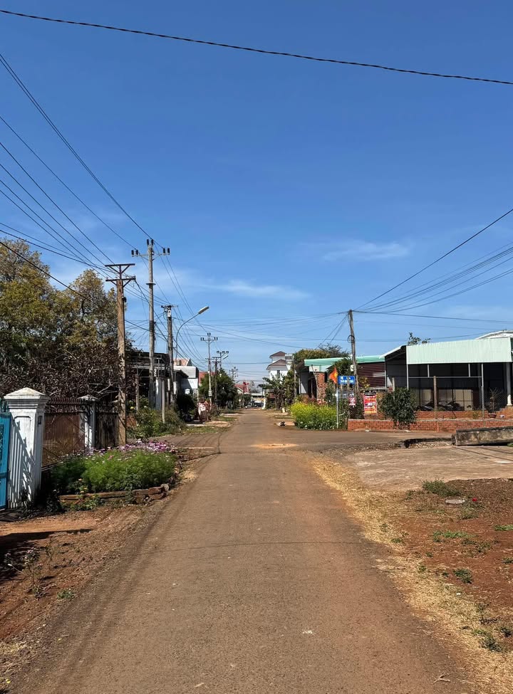 Đất Thổ Cư 200m² Đường Phan Thêm, Pleiku - Giá Tốt 1.6 Tỷ, Có Bán Lẻ