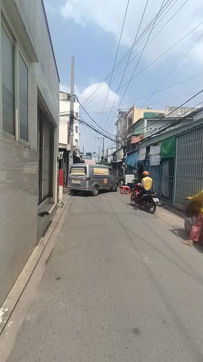 Mặt bằng Hẻm 213 Lê Đình Cẩn, Bình Tân 6 triệu - Thích hợp KD đa ngành!