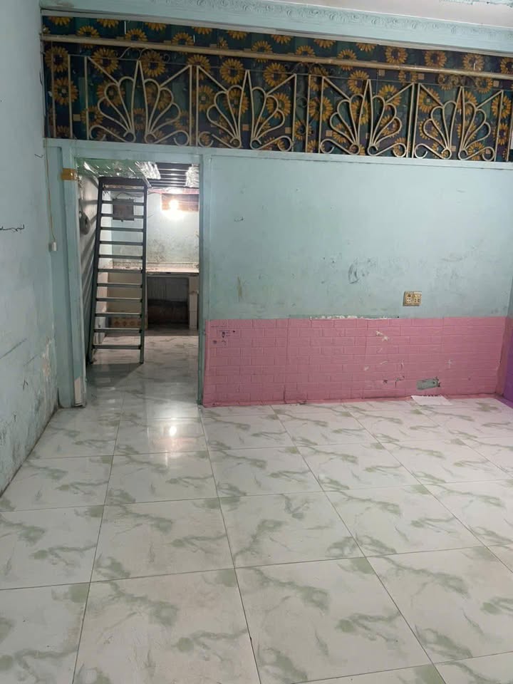 Thuê nhà Bình Tân 32m² giá 4.5 triệu - Hẻm xe hơi vào tận cửa