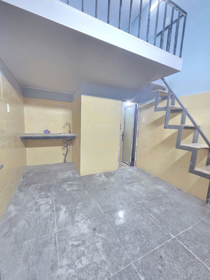 Cho thuê phòng trọ 20m² Quận Tân Phú, TP.HCM - Sẵn Sàng Ở Ngay!