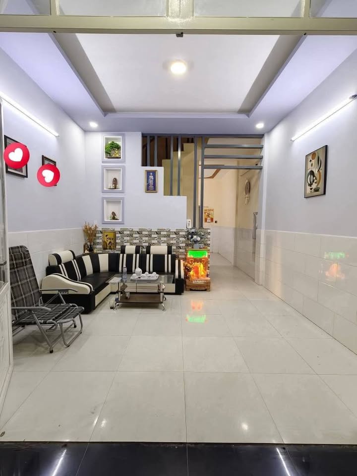 Nhà Sổ Hồng Riêng 44m² Gần QL50, Cần Giuộc - Giá 1.5 Tỷ