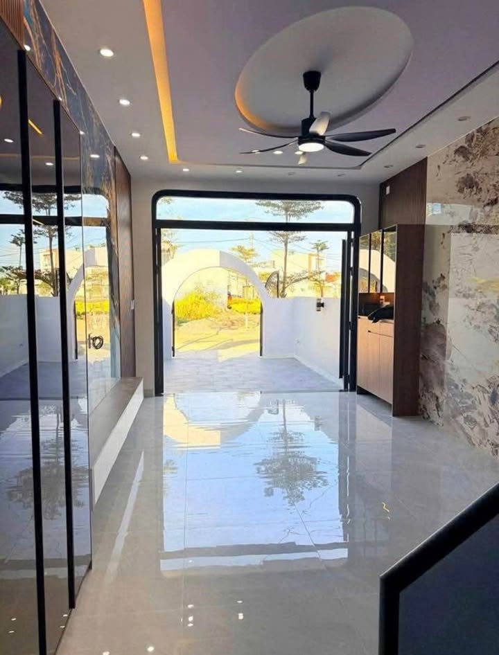 Nhà riêng Quy Nhơn 84m² giá 5 tỷ - Ô tô vào tận nhà!