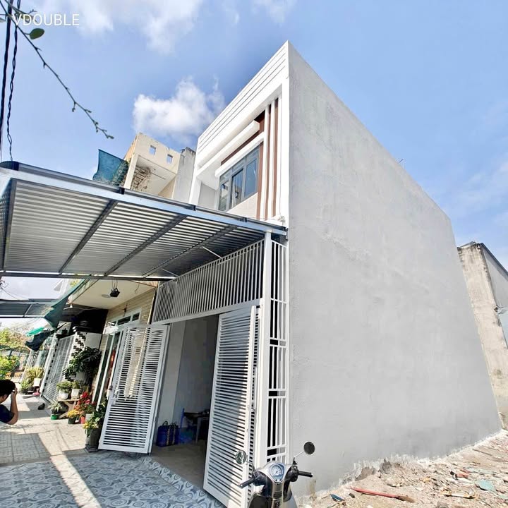 Thuê nhà nguyên căn CMT8 Bình Thủy 117m² giá 6.5tr - Sẵn sàng ở ngay!