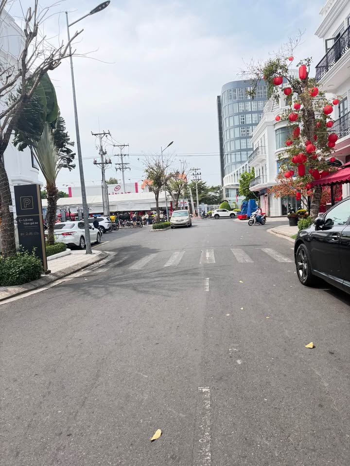 Nhà Mặt Tiền Vincom Plaza Vĩnh Long - Kinh Doanh Đa Ngành 19 Triệu/Tháng