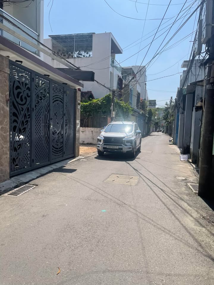 Nhà Mặt Tiền Nguyễn Công Trứ, 90m², Kinh Doanh/Cho Thuê - 8.3 Tỷ