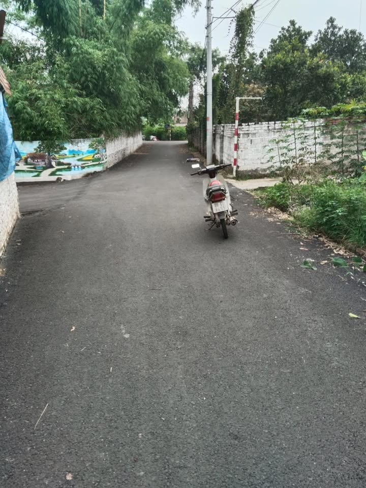 Bán Đất Vĩnh Phúc 108m² - Sổ Hồng Sẵn, Giá Hơn 700 Triệu