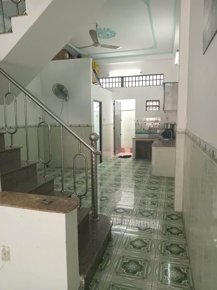 Nhà Hẻm 3 Gác 60m² (2PN) P.2, Q.8 - Giá 10 Triệu/Tháng - Sẵn Ở