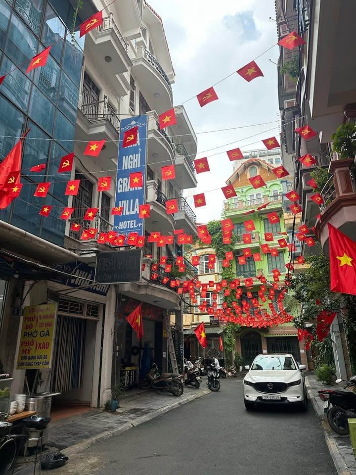 Nhà Phân Lô VIP Hoàng Ngân 50m² 5 Tầng - Kinh Doanh Sầm Uất, Dòng Tiền 40 Triệu/Tháng