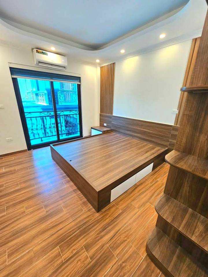 Bán nhà dòng tiền Đan Phượng 40m² 6 tỷ - Ô tô vào tận cửa!