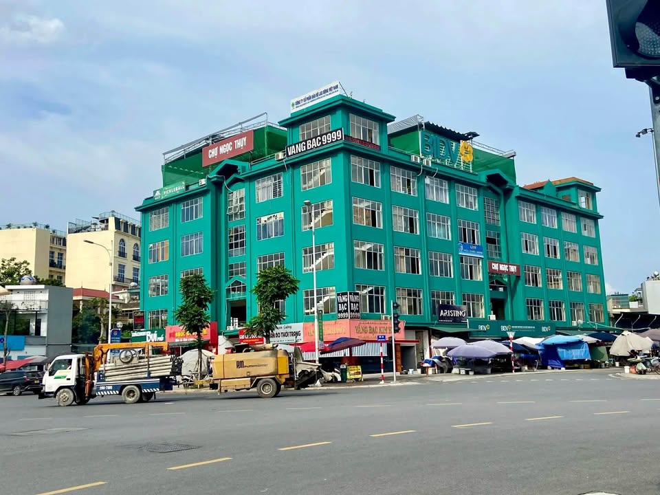 Đất nền Phố Ngọc Thụy Long Biên 92m² - Xây dựng tự do, tiềm năng sinh lời!