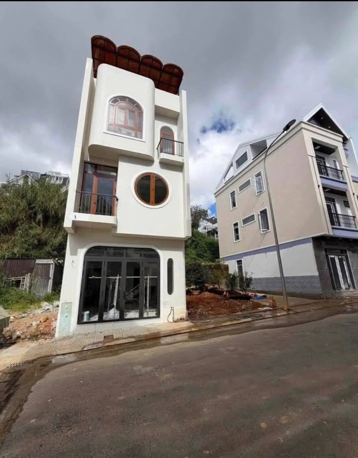 Nhà Phường 4 Đà Lạt 50m² - Sổ Hồng Chính Chủ, Hoàn Thiện Cao Cấp