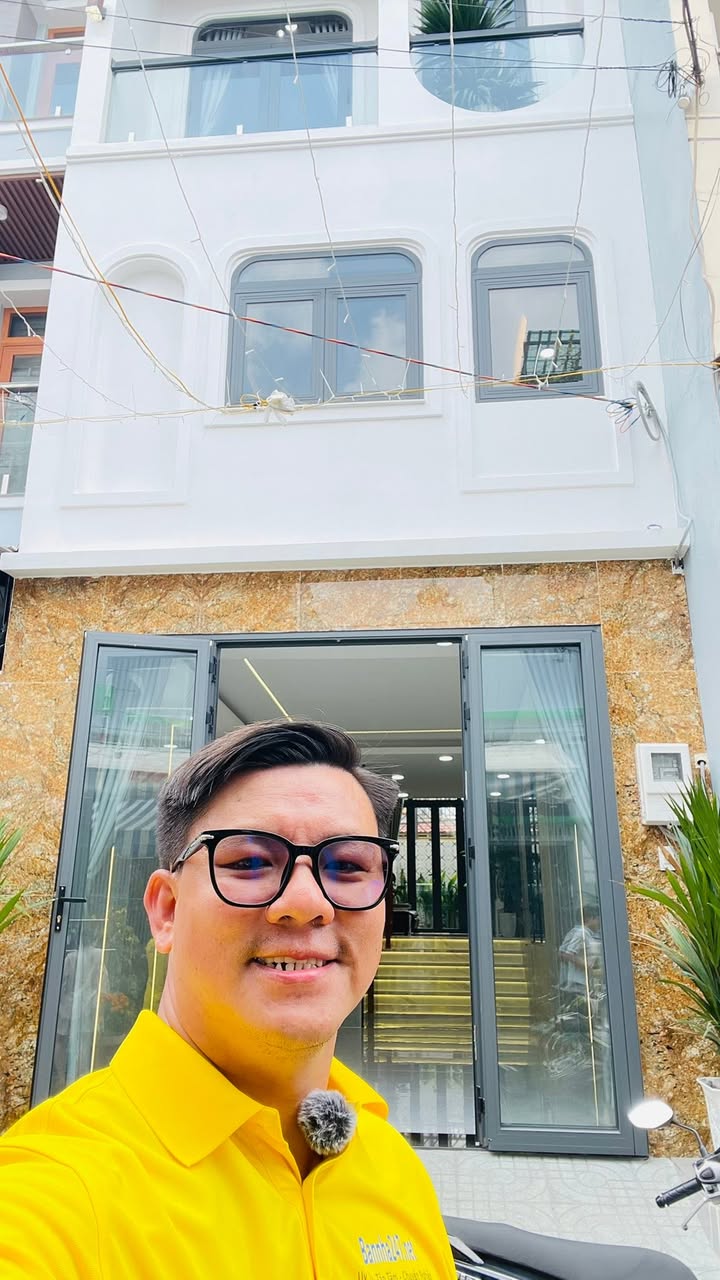 Bán nhà Gò Xoài Bình Tân 69m² - 2 mặt hẻm ô tô, sổ hồng sẵn!