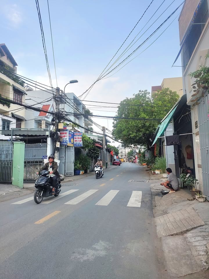 Nhà Mặt Tiền Đường 39, TP. Thủ Đức - 172m² Kinh Doanh Sầm Uất