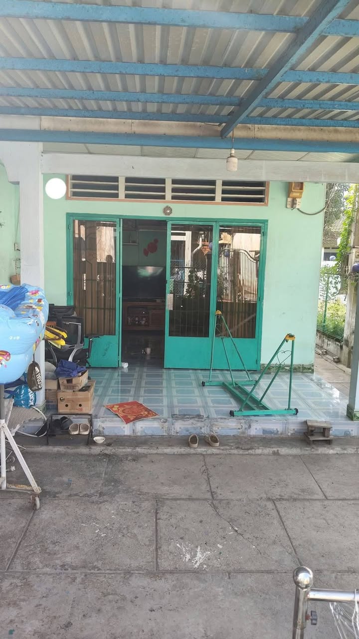 Nhà 2 Mặt Tiền Hẻm Thông Bình Chuẩn, Thuận An - 126m² Full Thổ Cư - Giá 2.x Tỷ